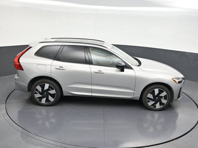 2024 Volvo XC60 Recharge Plug-In Hybrid T8 Ultimate Dark Theme