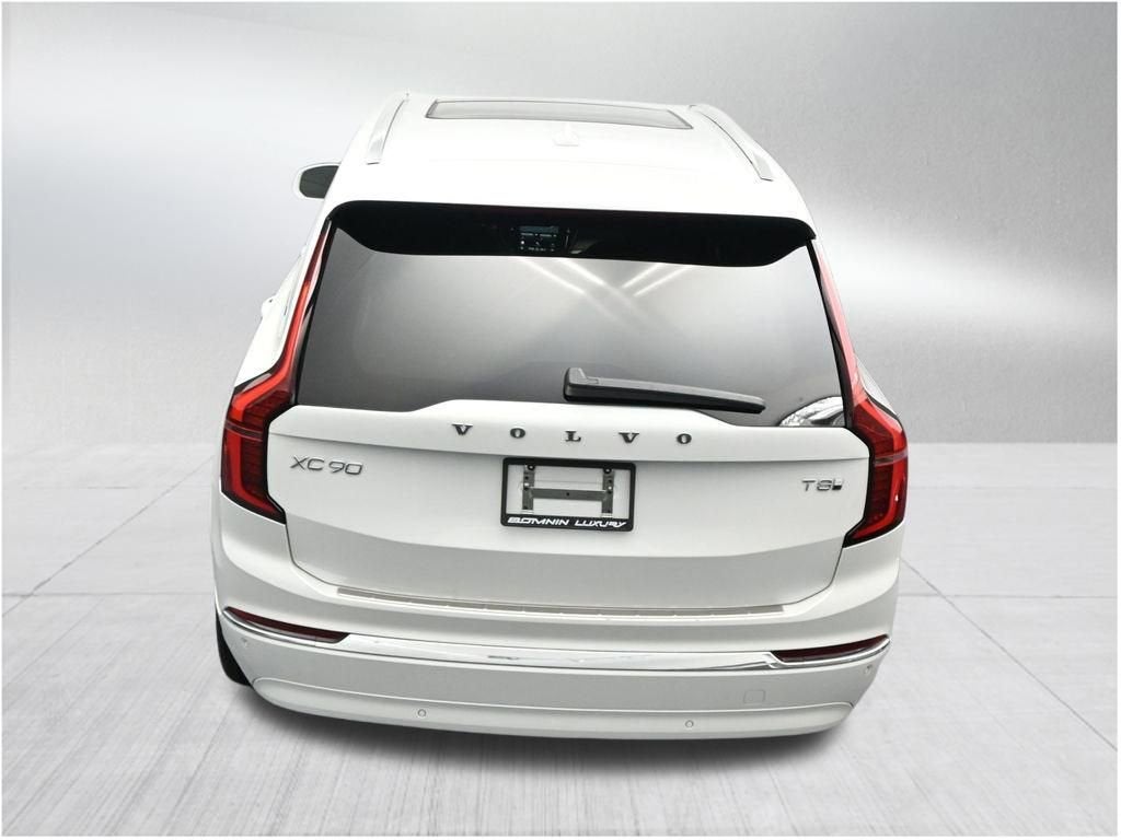 2025 Volvo XC90 Plug-In Hybrid Plus