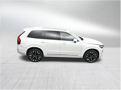 2025 Volvo XC90 Plug-In Hybrid Plus