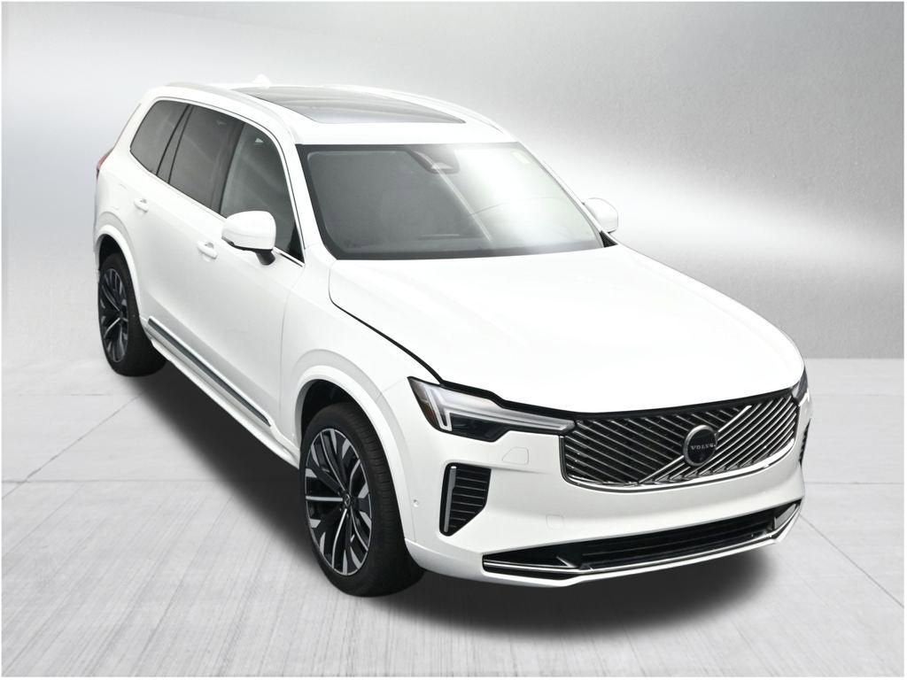 2025 Volvo XC90 Plug-In Hybrid Plus