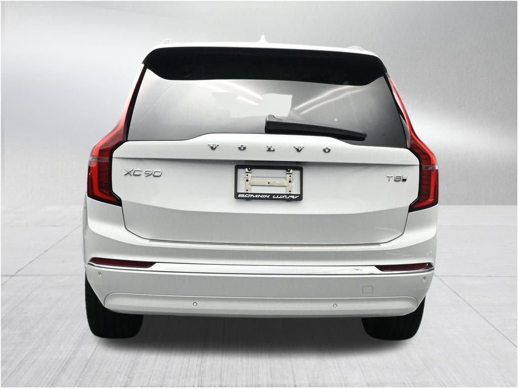 2025 Volvo XC90 Plug-In Hybrid Plus