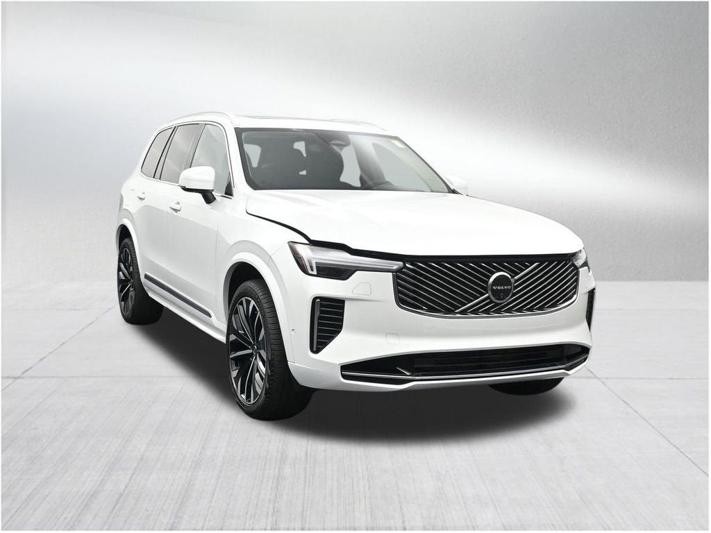 2025 Volvo XC90 Plug-In Hybrid Plus