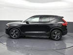 2023 Volvo XC40 Core