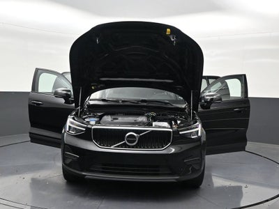 2023 Volvo XC40 Core