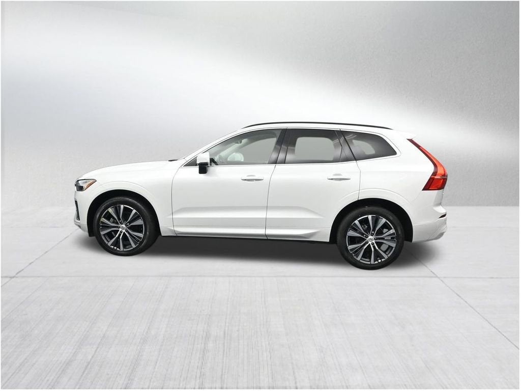 2022 Volvo XC60 Momentum