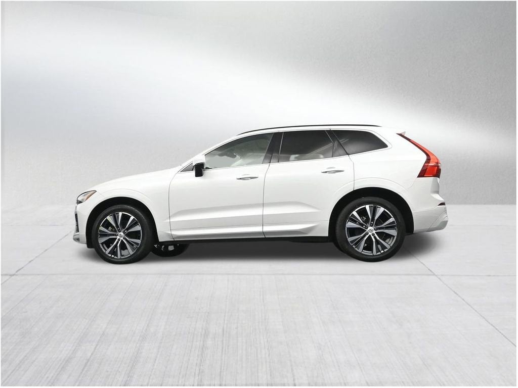 2022 Volvo XC60 Momentum