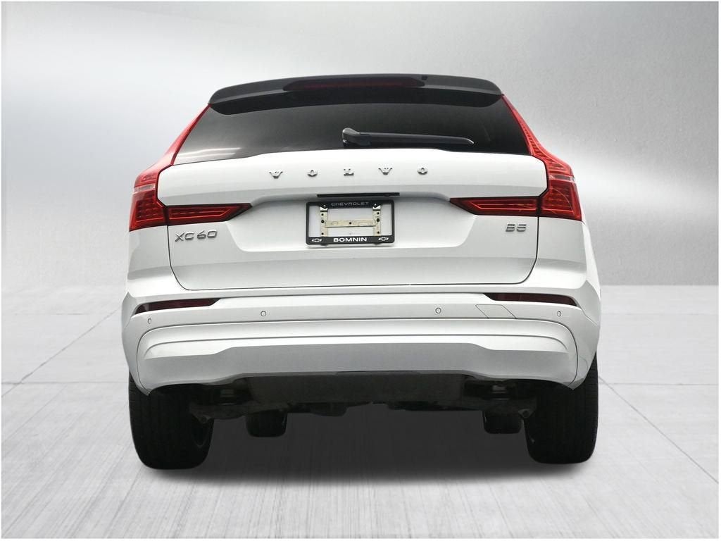 2022 Volvo XC60 Momentum