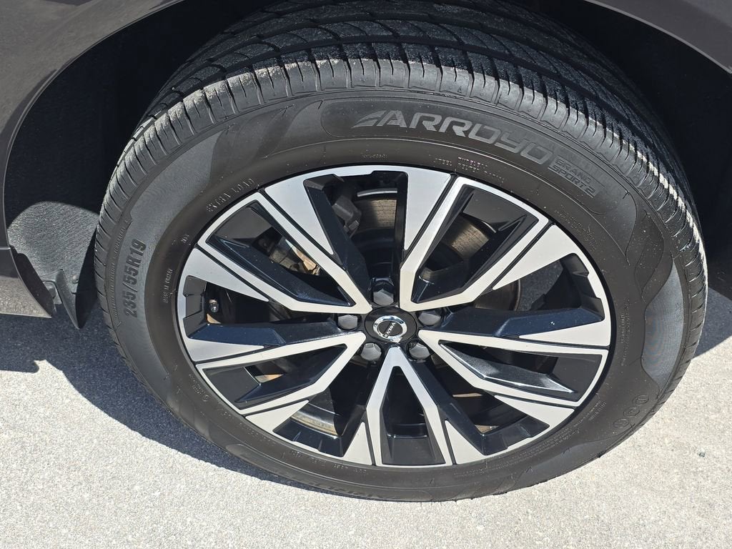 2023 Volvo XC60 Core