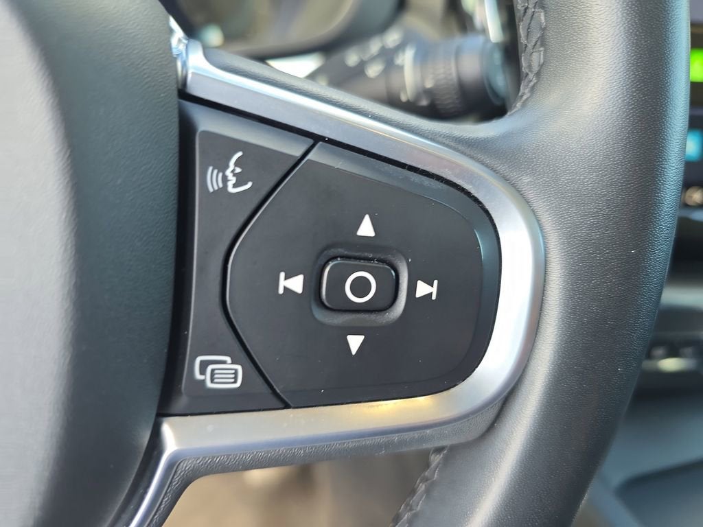 2023 Volvo XC60 Core