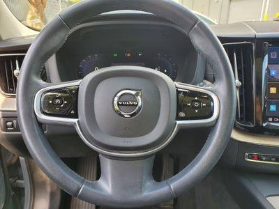 2022 Volvo XC60 Inscription