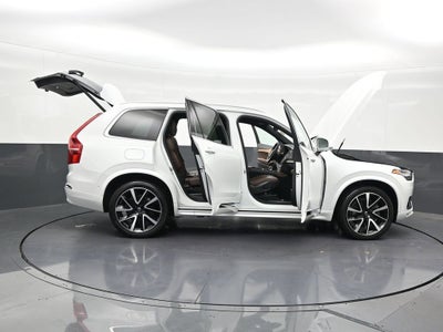 2023 Volvo XC90 Plus