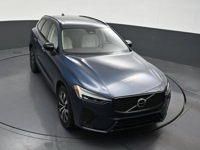 2024 Volvo XC60 B5 Core Dark Theme