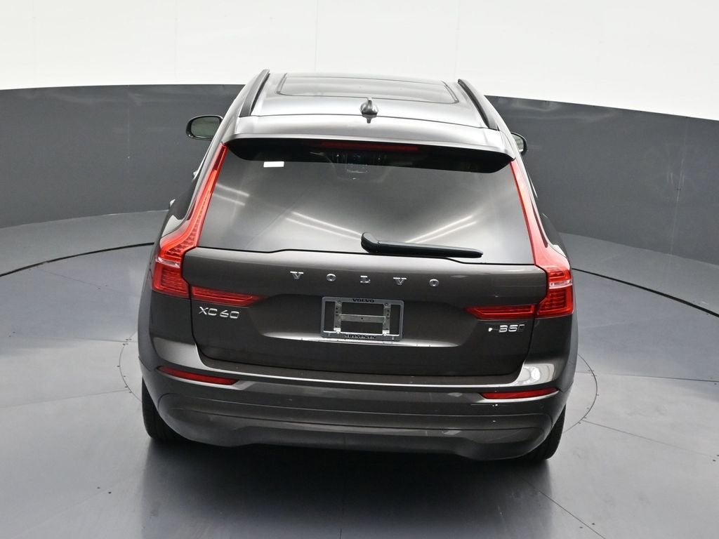 2022 Volvo XC60 Momentum