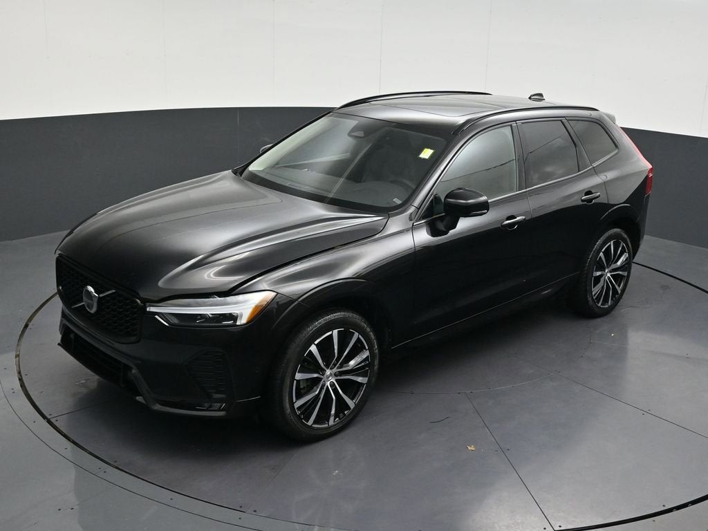 2024 Volvo XC60 B5 Plus Dark Theme