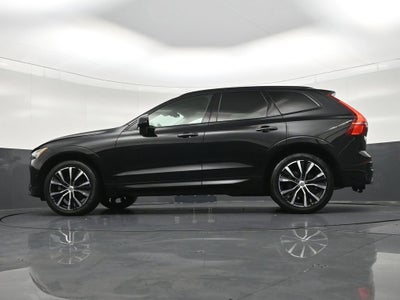 2024 Volvo XC60 B5 Plus Dark Theme