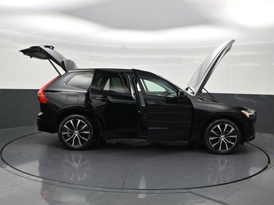2024 Volvo XC60 B5 Plus Dark Theme