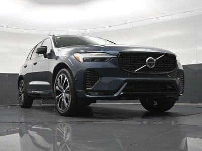 2024 Volvo XC60 B5 Plus Dark Theme