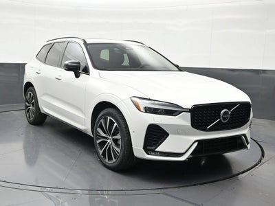 2024 Volvo XC60 B5 Plus Dark Theme