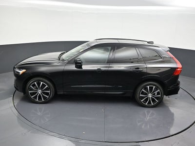 2024 Volvo XC60 Plus Dark Theme