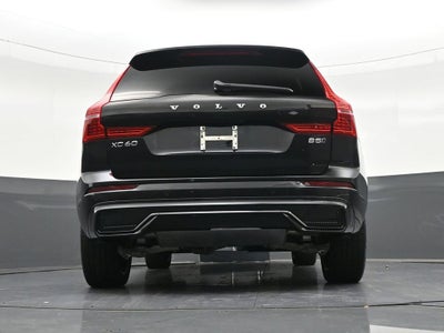 2024 Volvo XC60 Plus Dark Theme