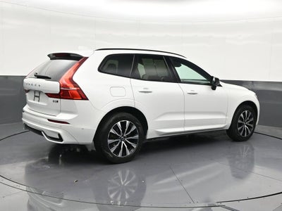 2024 Volvo XC60 Plus Dark Theme