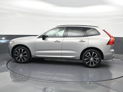 2024 Volvo XC60 B5 Plus Dark Theme