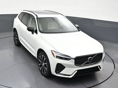 2024 Volvo XC60 B5 Plus Dark Theme
