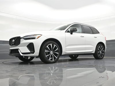 2024 Volvo XC60 B5 Plus Dark Theme