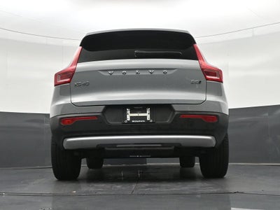 2025 Volvo XC40 Plus Bright Theme