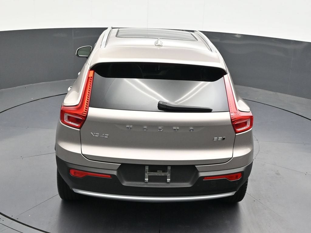 2024 Volvo XC40 B5 Plus Bright Theme