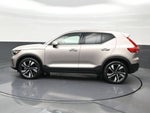 2024 Volvo XC40 B5 Plus Bright Theme