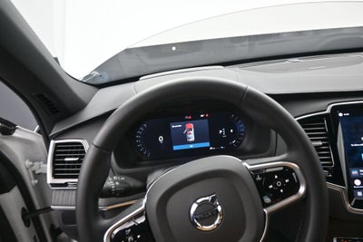 2025 Volvo XC90 B5 Ultra