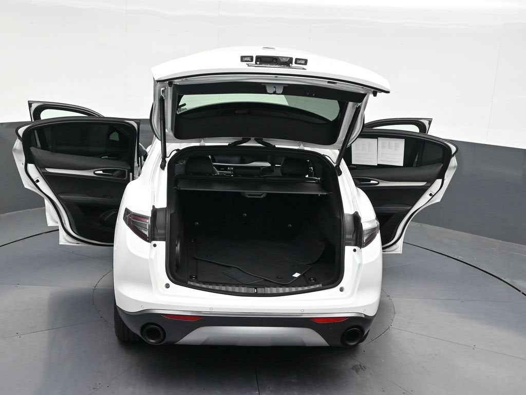 2024 Alfa Romeo Stelvio Ti AWD