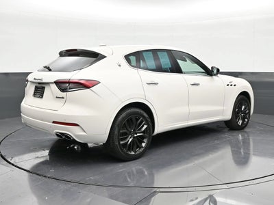 2024 Maserati Levante GT Ultima
