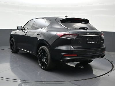 2022 Maserati Levante Modena