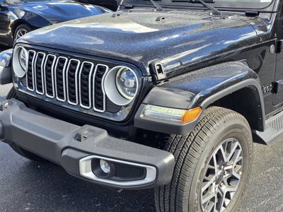 2025 Jeep Wrangler 4-Door Sahara 4x4
