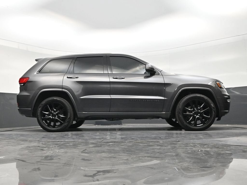 2019 Jeep Grand Cherokee Altitude 4x2
