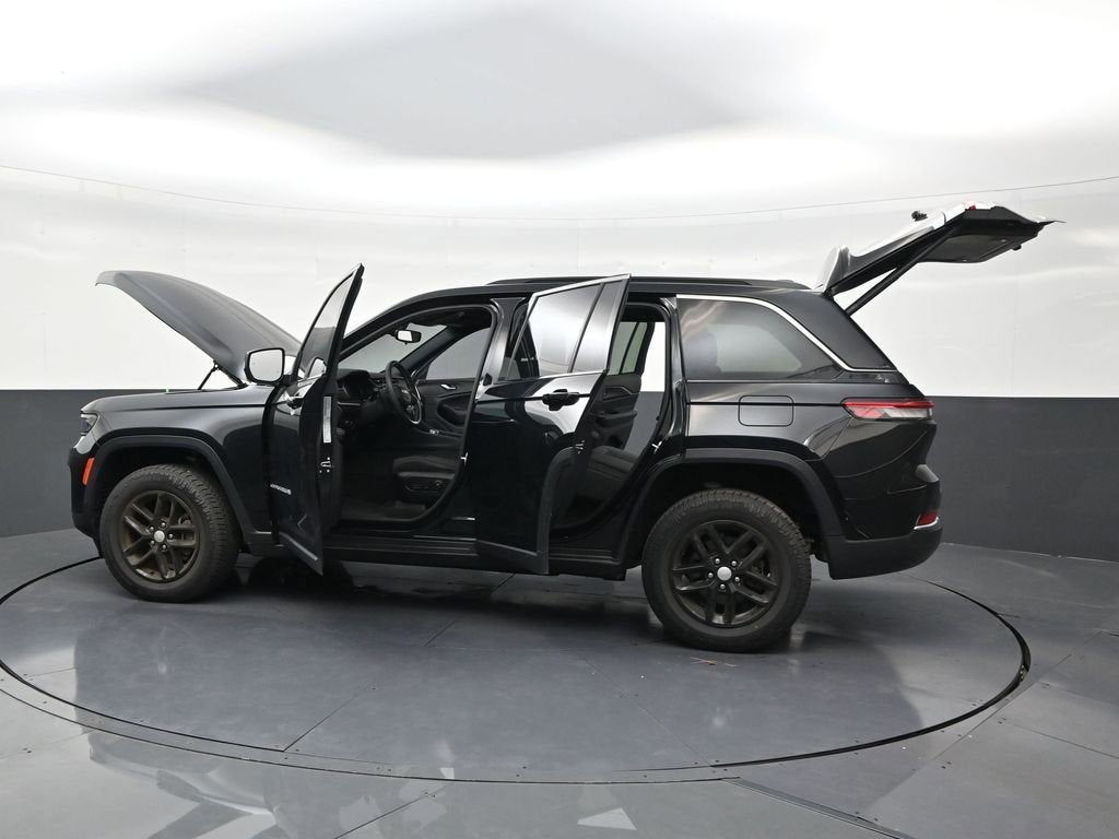 2024 Jeep Grand Cherokee Laredo X
