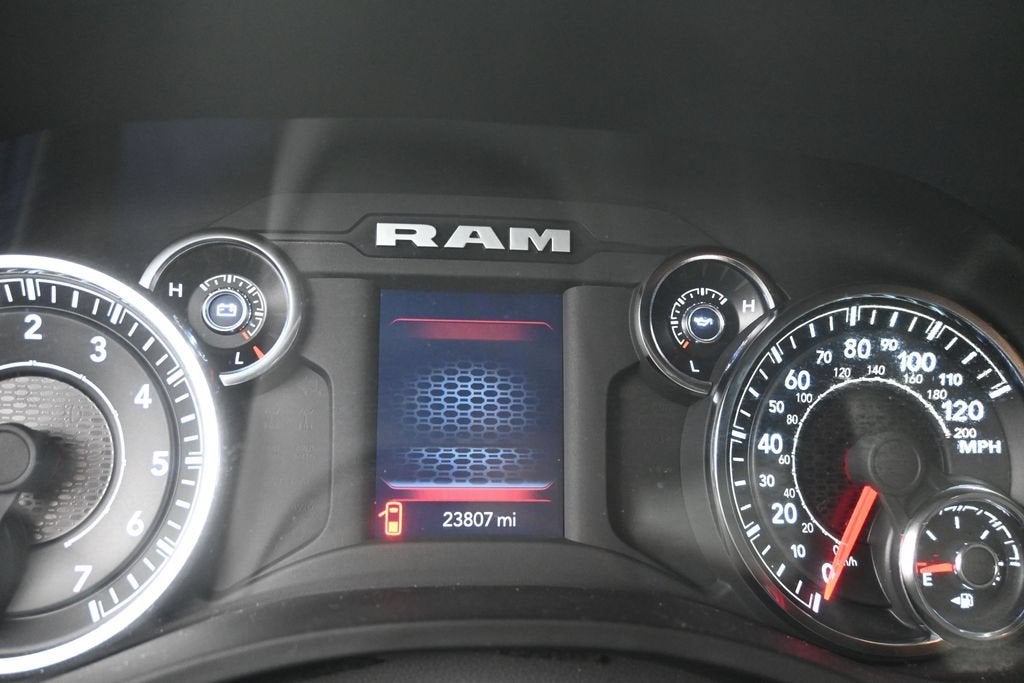2025 RAM 1500 Big Horn Quad Cab 4x2 6'4" Box