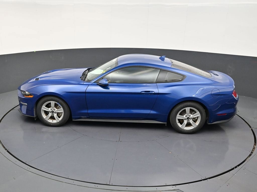 2022 Ford Mustang EcoBoost