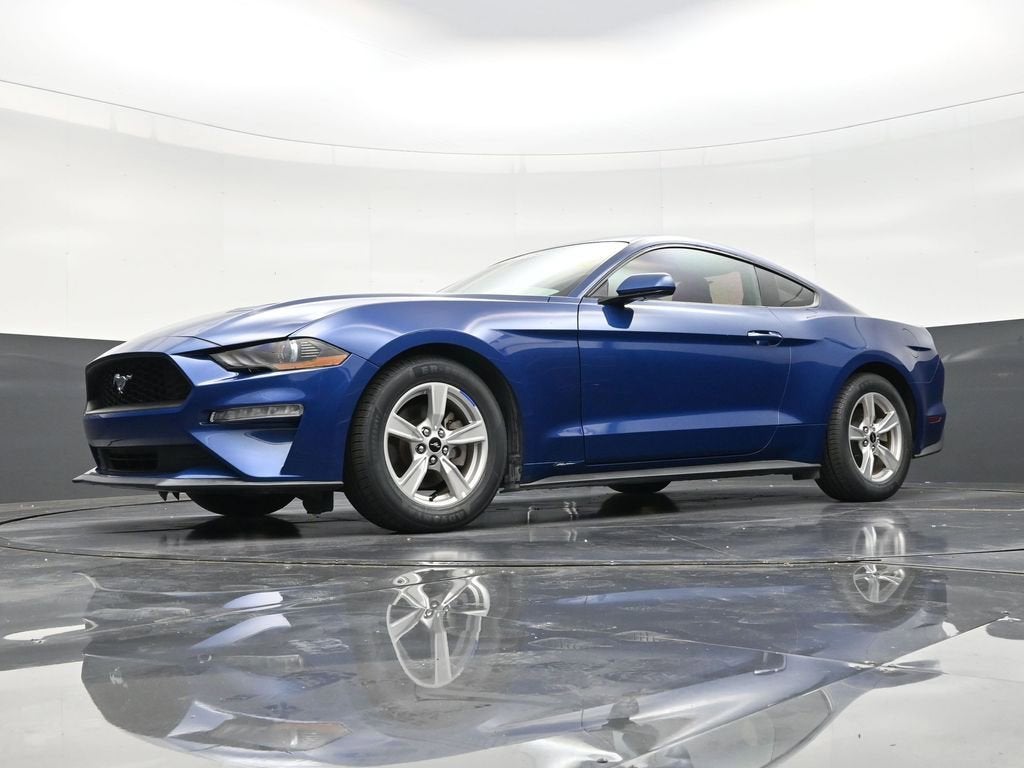 2022 Ford Mustang EcoBoost