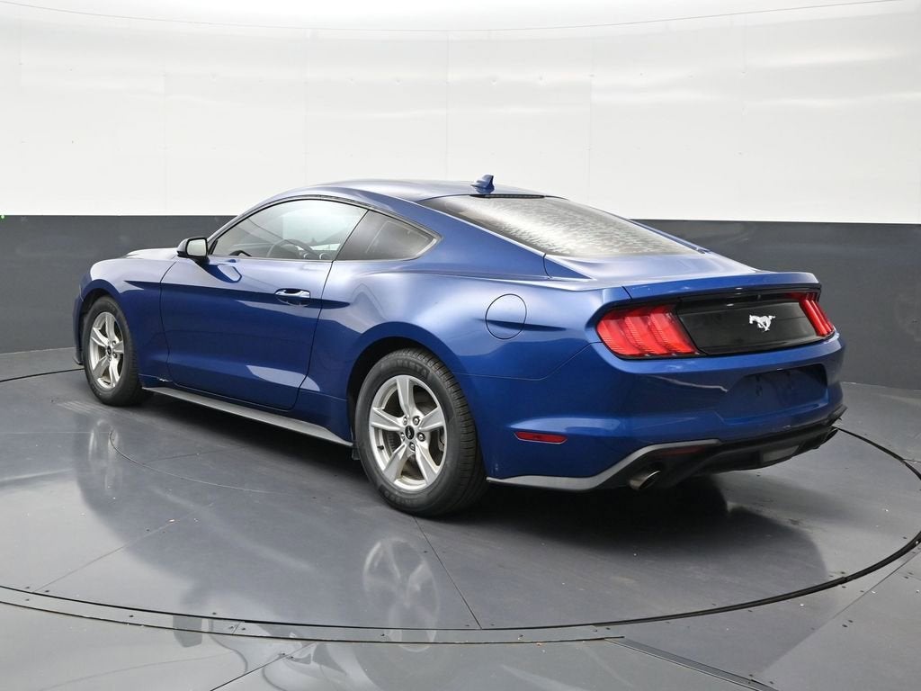 2022 Ford Mustang EcoBoost