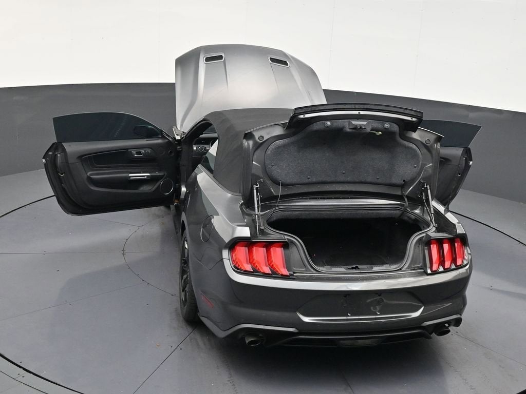 2020 Ford Mustang EcoBoost