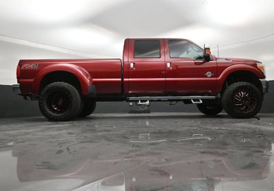 2015 Ford Super Duty F-350 DRW Lariat