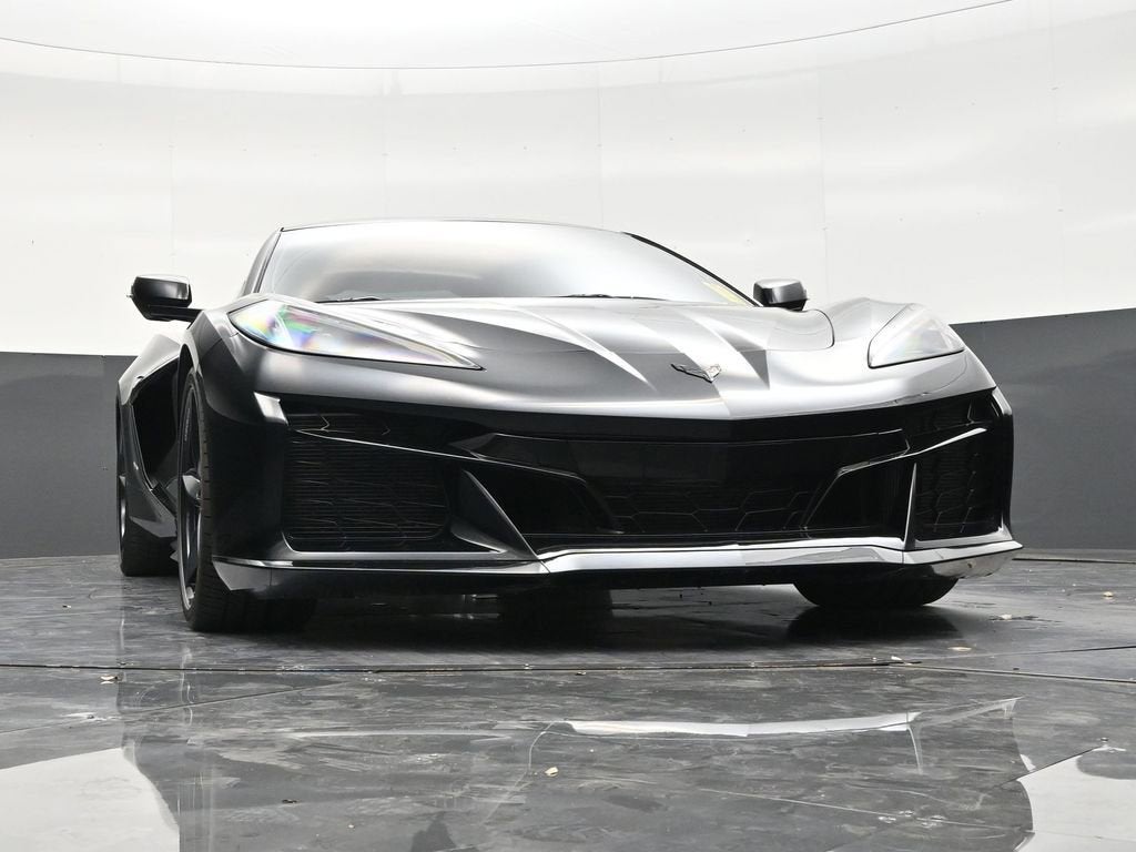 2025 Chevrolet Corvette E-Ray 1LZ
