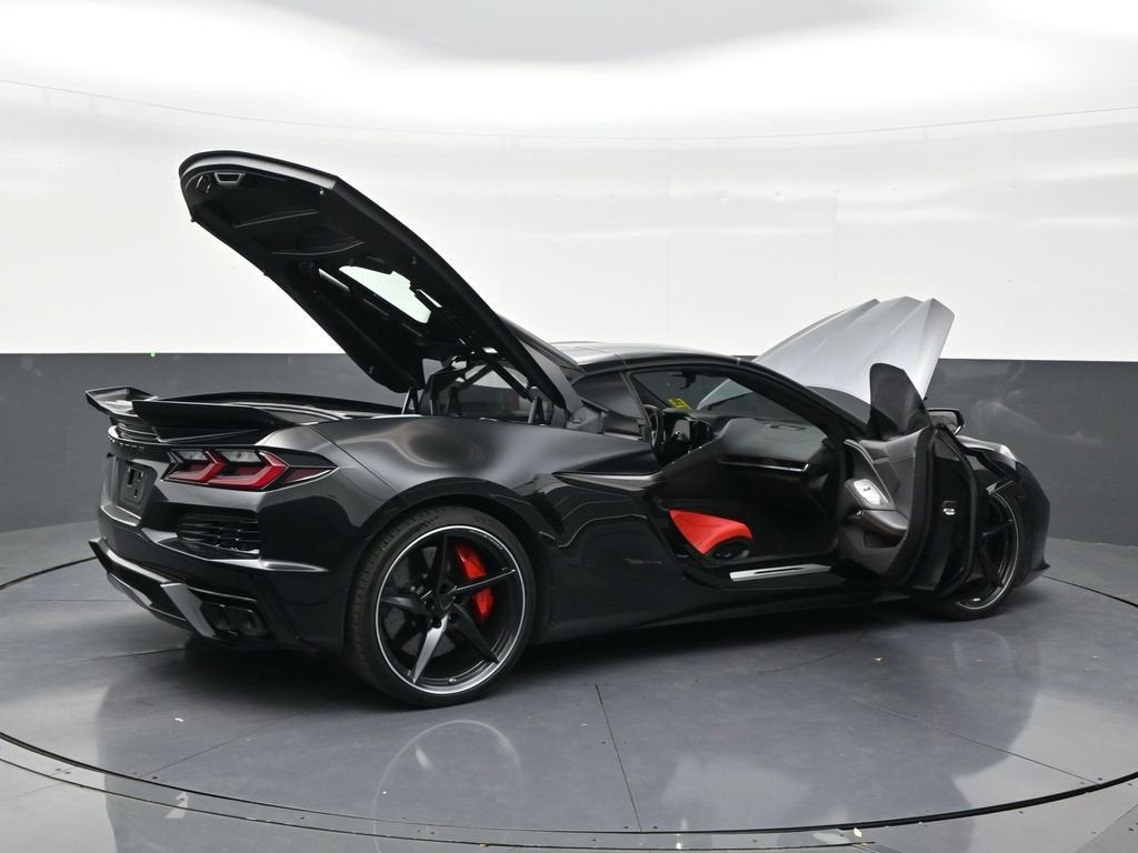 2025 Chevrolet Corvette E-Ray 1LZ