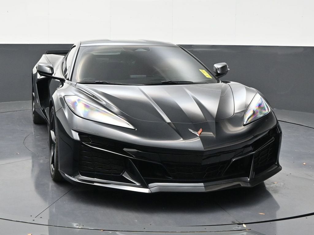 2025 Chevrolet Corvette E-Ray 1LZ