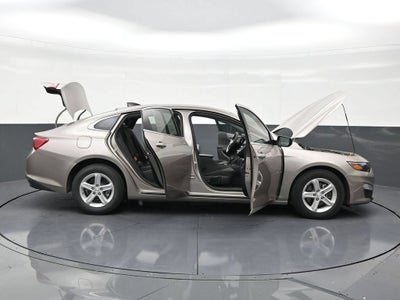 2025 Chevrolet Malibu LS