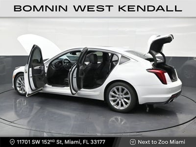 2022 Cadillac CT5 Luxury