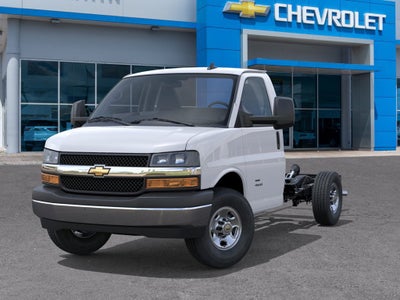 2025 Chevrolet Express Cutaway 3500 1WT